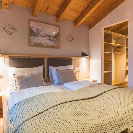 Dom wakacyjny Dorfchalets - Cenzi Inkl Tauern Therme Eintritt & Sommerkarte *