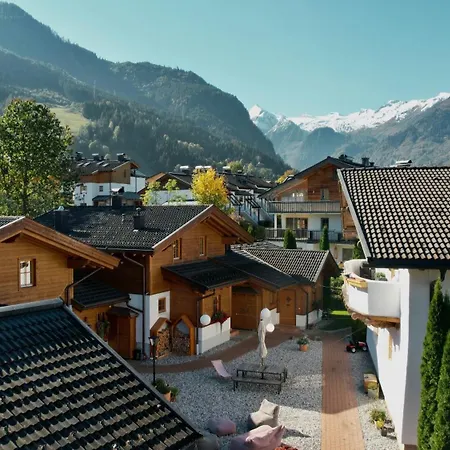 Dom wakacyjny Dorfchalets - Cenzi Inkl Tauern Therme Eintritt & Sommerkarte Kaprun