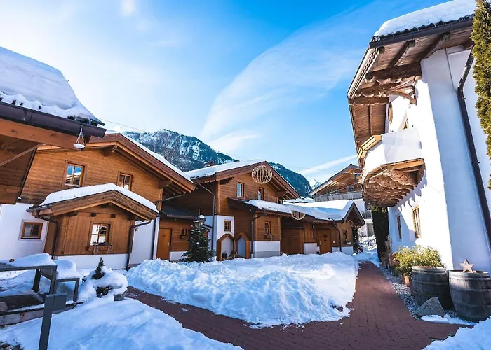 Dorfchalets - Cenzi Inkl Tauern Therme Eintritt & Sommerkarte Holiday home